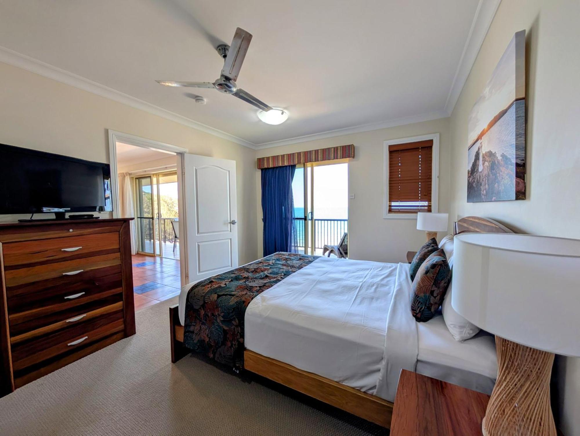 Rose Bay Resort Bowen Exterior photo
